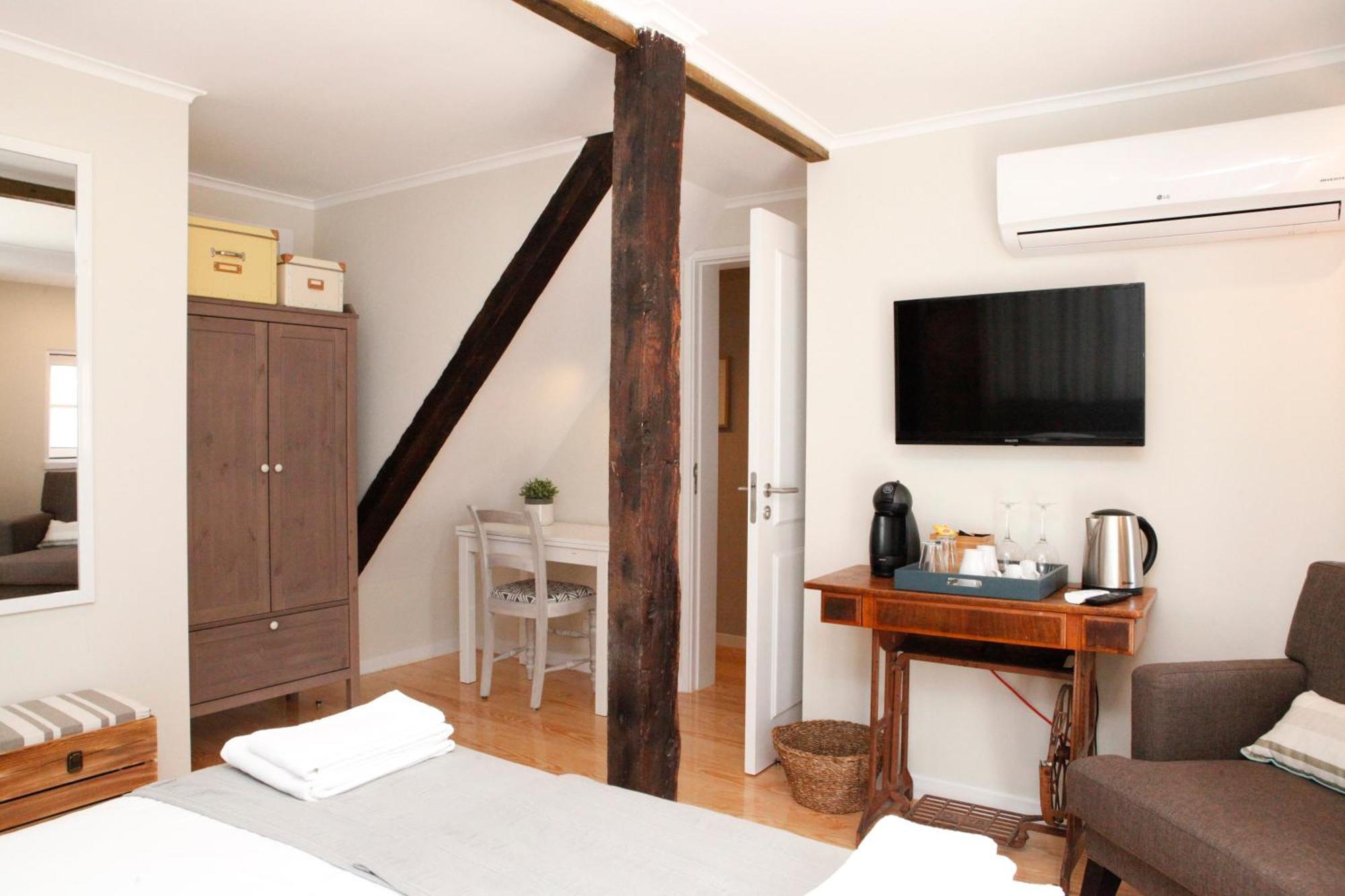 Bed & Breakfast Flores Lisbon